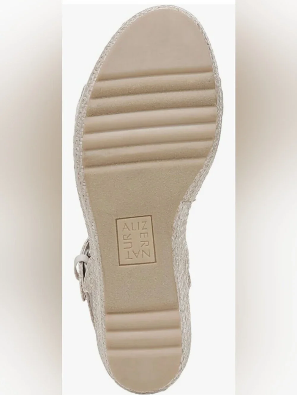NWOT Naturalizer Stella4 Strappy Sandals